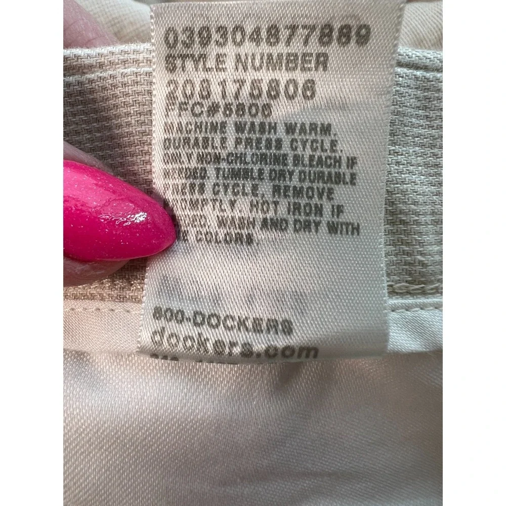 Dockers Premium Men's Pants W34 L32 Khaki Flat Front Relaxed Fit Actual 34x30.5